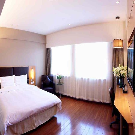 Motel Shijiazhuang East Zhongshan Road Taylor Centre Σιχιαζουάνγκ Εξωτερικό φωτογραφία